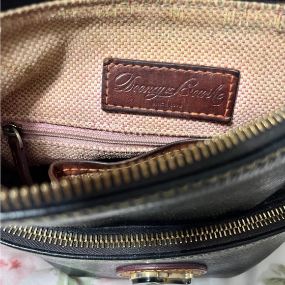 Vintage Dooney & Bourke Black Leather Shoulder Bag Purse - Picture 4 of 5